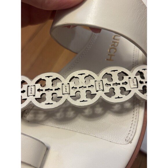 Tory Burch Tiny Miller Toe Ring Leather Sandal Ivory White Size 8.5 Logo - Picture 7 of 16